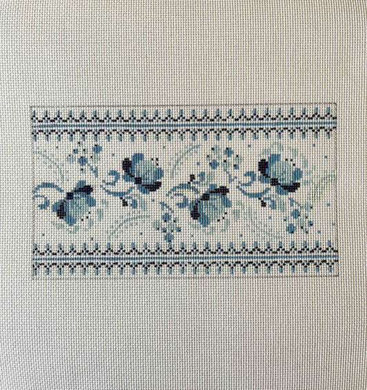 Blue Chinoiserie Purse insert 4 x 7” Blueberry Point Trunk Show